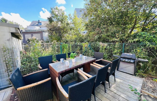 Charming 5 bedrooms Home - Foto 12