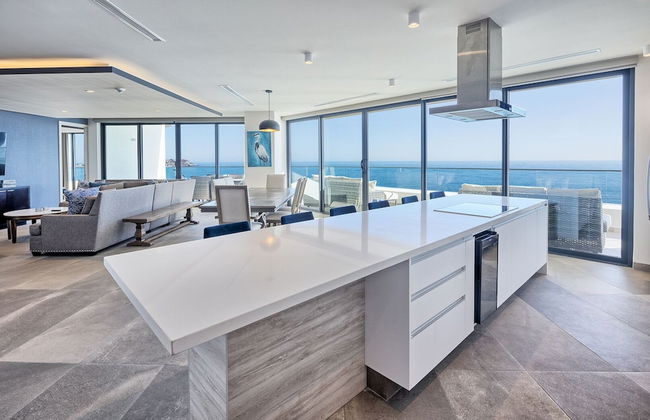 Luxury New Oceanfront Condo 5BR Sleeps 12 - Foto 13