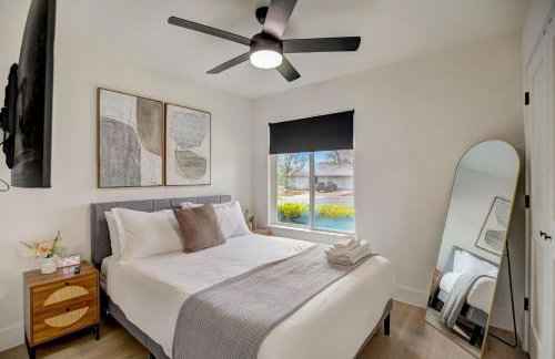 Custom Designer Home. Sleeps 9. Close to domain Q2 - Foto 21