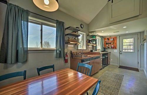 Fire Pit and Gas Grill Secluded Studio in Milford! - Foto 7