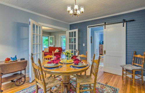 Restored Mars Hill Home on 1 Acre Walk to Town! - Foto 6