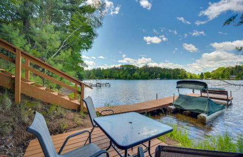 Lakefront Cabin with Dock, Fire Pits in Danbury! - Foto 39