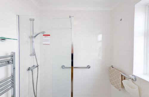 11 Shorecroft, Aldwick - Photo 19