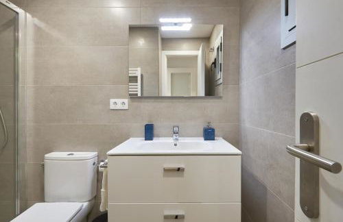 Family Apartment Camp Nou by Maison Piñata - Photo 29