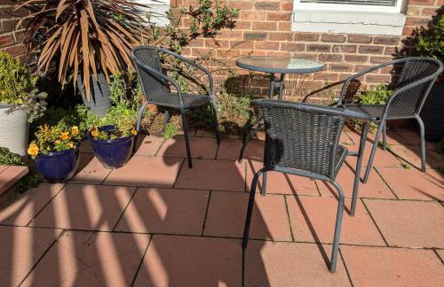 Apartment with Outside Patio and Car Space - Foto 21