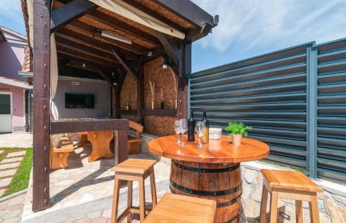 Beautiful Home In Hrvace With Wifi - Foto 31