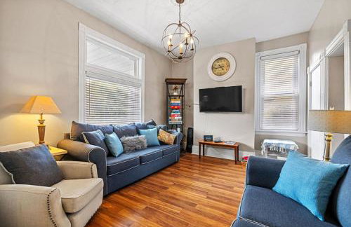 The Ultimate Fan's Retreat 5BR near all the Action - Foto 3