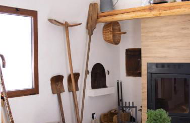 Casa Rural Completa en Alicante 6 Habitaciones con Piscina, BBQ, Vistas Naturaleza Ideal Grupos - Photo 8