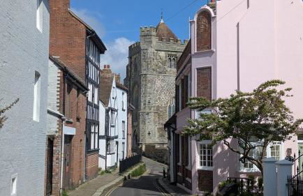 Period Suntrap Gem, Sea View 5 min to Sea and Station - Foto 11