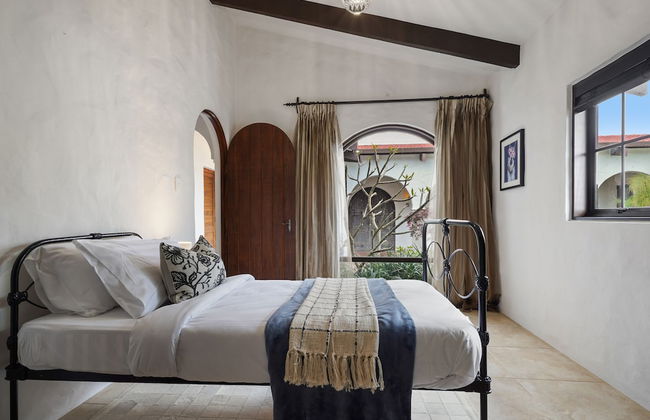 Magnificent Beachfront Mansion - Pool - Foto 9