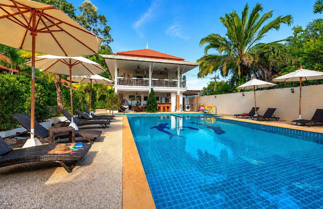 Lux Family Villas - Photo 1
