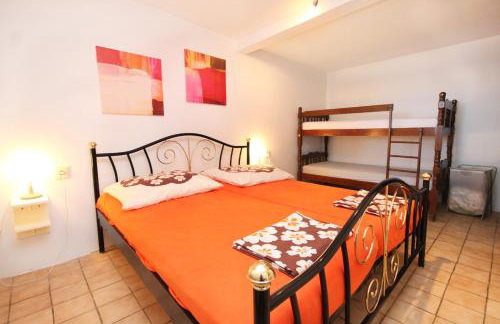 Apartments by the sea Brgujac, Vis - 8899 - Foto 11