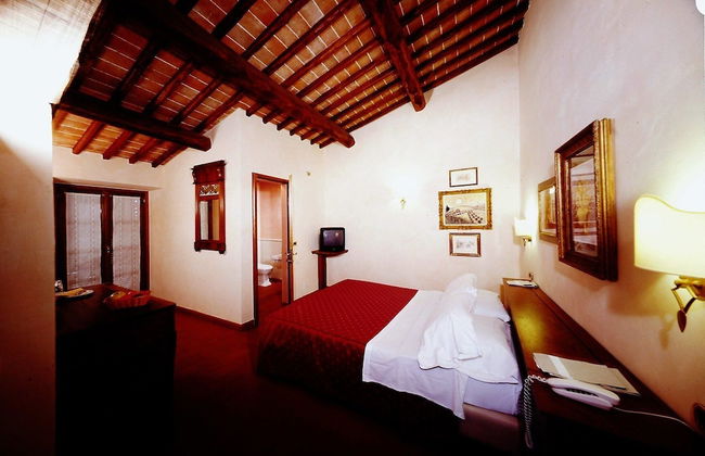 Fattoria Pianetti - Photo 3