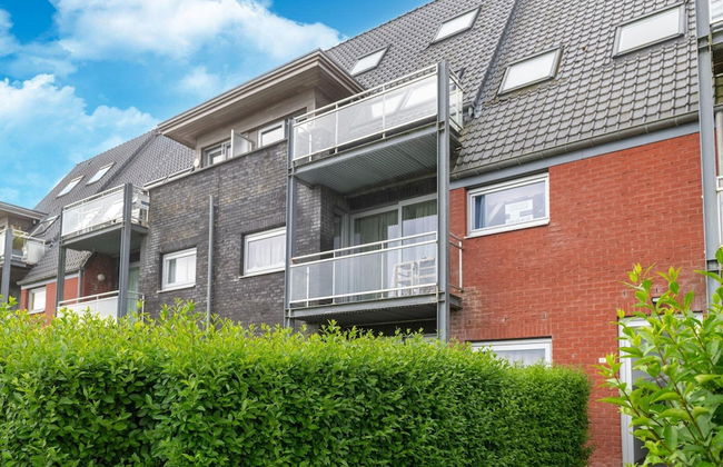 Charming Waterside Getaway - Foto 1