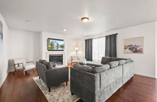 Spacious SIX Bedroom, Great Location - Foto 1