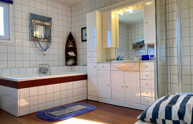 6 Pers House Marijke With Winter Garden and Direct Access to the Lauwersmeer - Foto 18