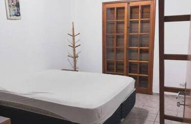 Casinha charmosa em condomínio, com piscina e muita natureza - Photo 6