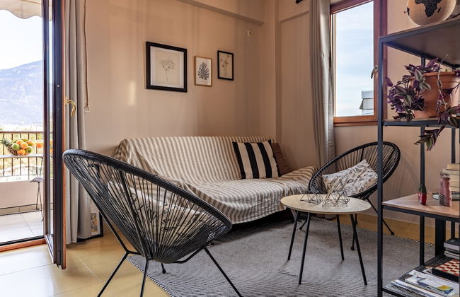 Amalia's Serendipity - City Lights & Mountain Vistas - Foto 15