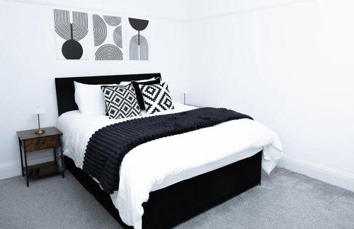 Elegant and comfortable three-bedroom Flat - Foto 1