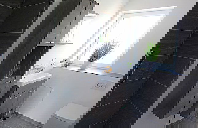 Uraha Apartments - Photo 10