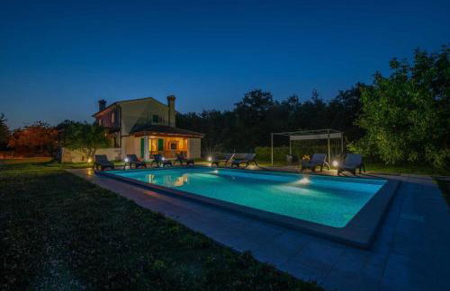 Villa Agnese, a charming pool villa surrounded by nature - Foto 22