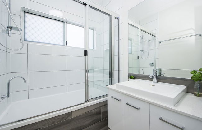 Magnetic Daze - Photo 11