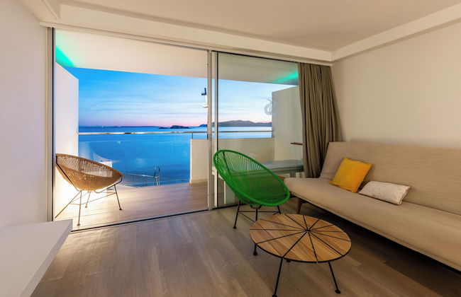 Sud Ibiza Suites - Photo 40