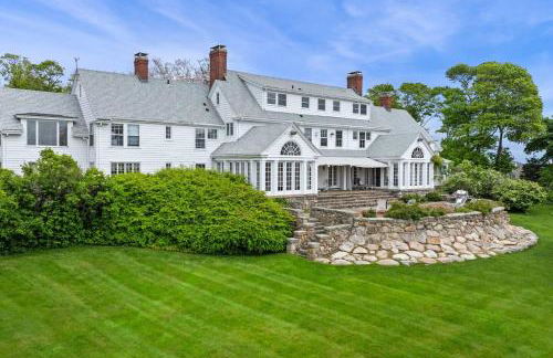 Cranberry Hill | 9 BR 22 Acre Estate | Sleeps 24 - Photo 8