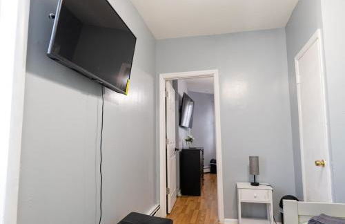New 3 BR Apt in Elizabeth Railroad Style Path Train Bus Hospital EWR Airport NJ Manhattan NYC - Foto 50