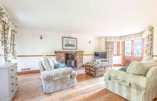Chestnut Cottage - Stunning Countryside Views! PARKING, 4 BED, 3 BATHROOMS - By Tempstay - Foto 8