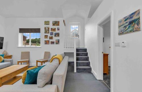 Garden Lodge With Parking By My Getaways - Foto 20