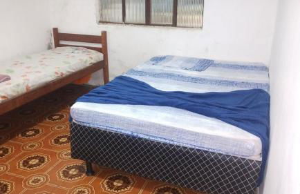 house with pool and 5 bedrooms - Photo 9