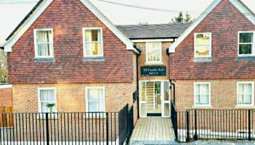 Dover Castle Suites 20 sleeps - Foto 1