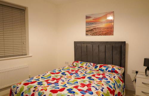 A1M Hampton Height New Entire 4bed House PE7 8SN - Foto 26