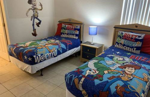 Family Disney Pool Home in Gated Resort Near Golf -16801 - Foto 13