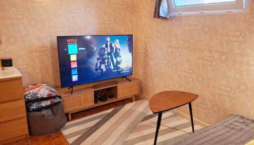 Private 1 bedroom flat with Garden Access in Le Pecq - Foto 3