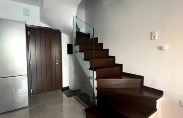 The Yacht House - Photo 25