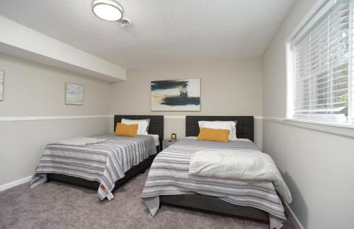 *The Governor's Mansion* Close to Downtown - Photo 54