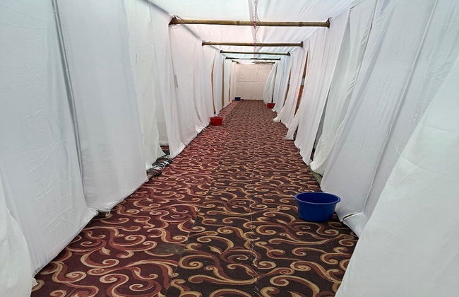 Arail Tent City Kumbh Cottage - Foto 29