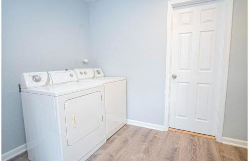 Charming 3br/2ba Gem Close to Downtown/ Riverwalk - Foto 40