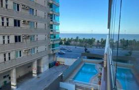 Flat em frente à praia Camburi - Foto 1