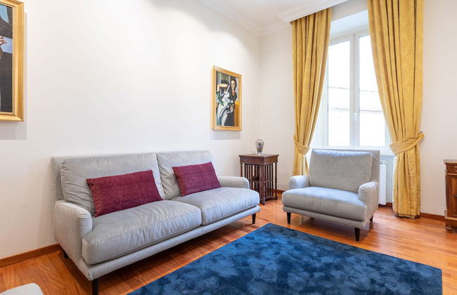 Elegant Salandra Suite - Photo 33