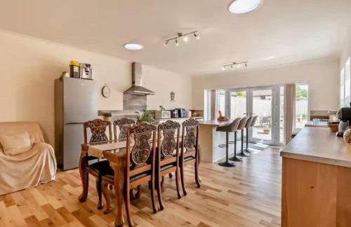 6 Bed in Pickering oc-96415 - Foto 2