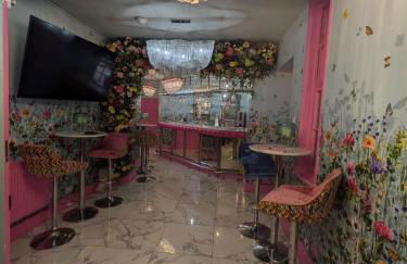 Vale House, Belvoir Castle - Photo 2