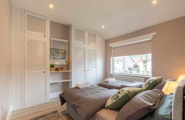 Buckingham House - Spacious 3-bedroom - Foto 1