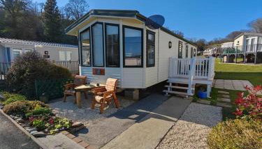 Sandy Feet - Photo 2