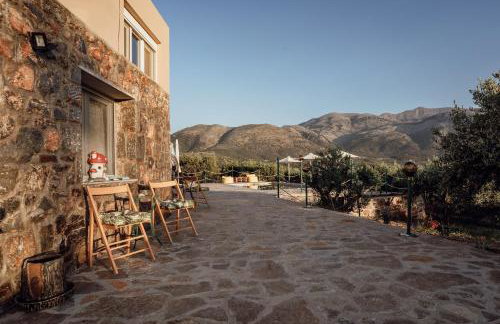 Villa Aktis with Freshwater Pool and Sea View - Photo 31