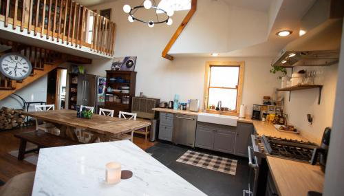 Cheerful 3-bedroom cabin with mountain view - Foto 5, stove