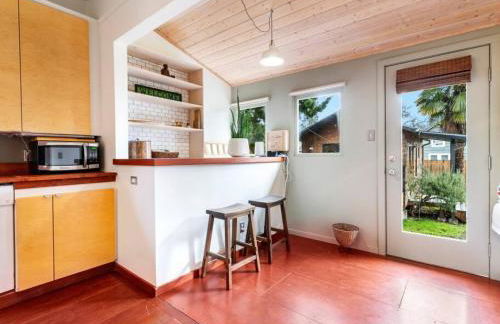 Casa del Sol - Walk to Alberta Arts District - Photo 10