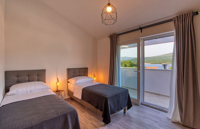 Villa With Private Pool and Garden - Foto 2